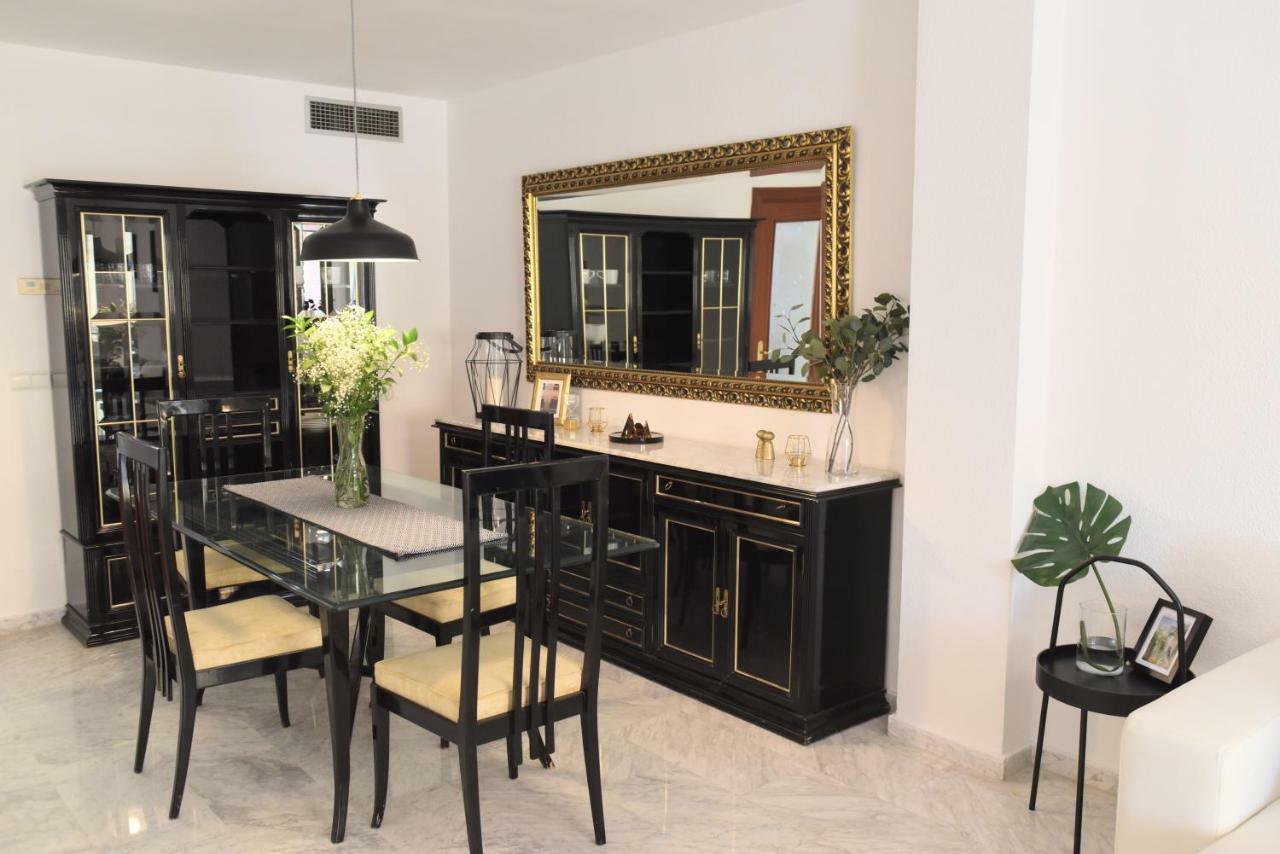 Homely Malaga Don Cristian Con Parking Privado 外观 照片